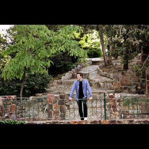 Meet your Posher, Ethan